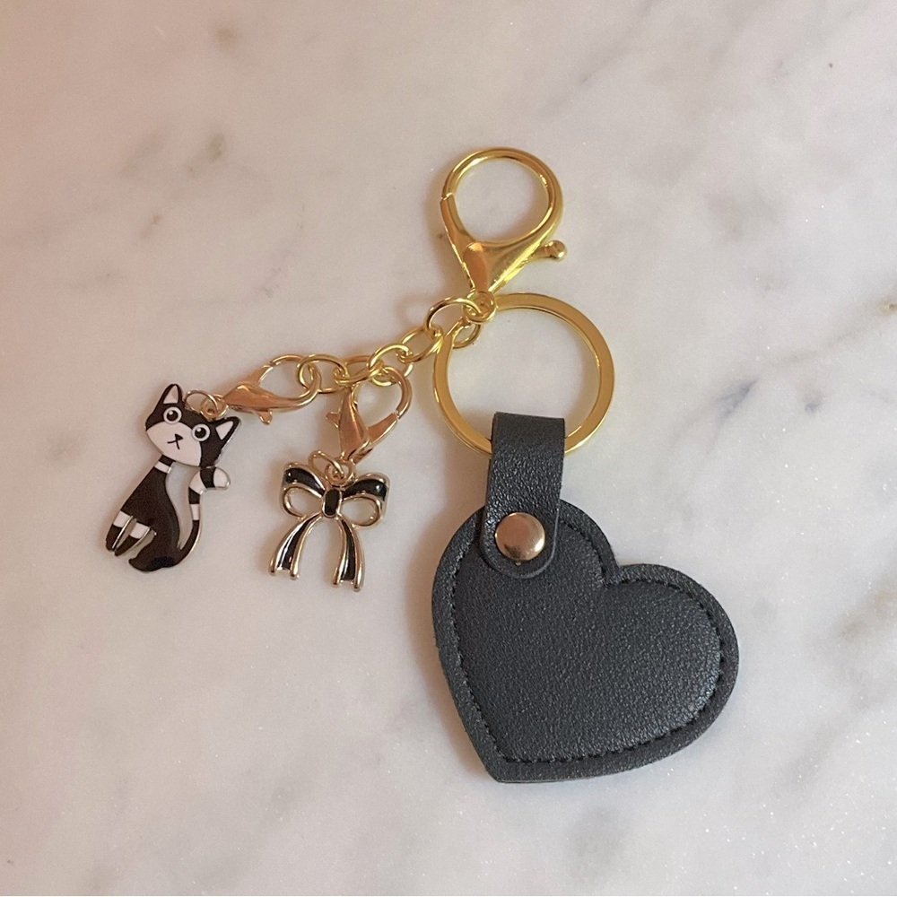 Cat Lovers Detachable Keychain
